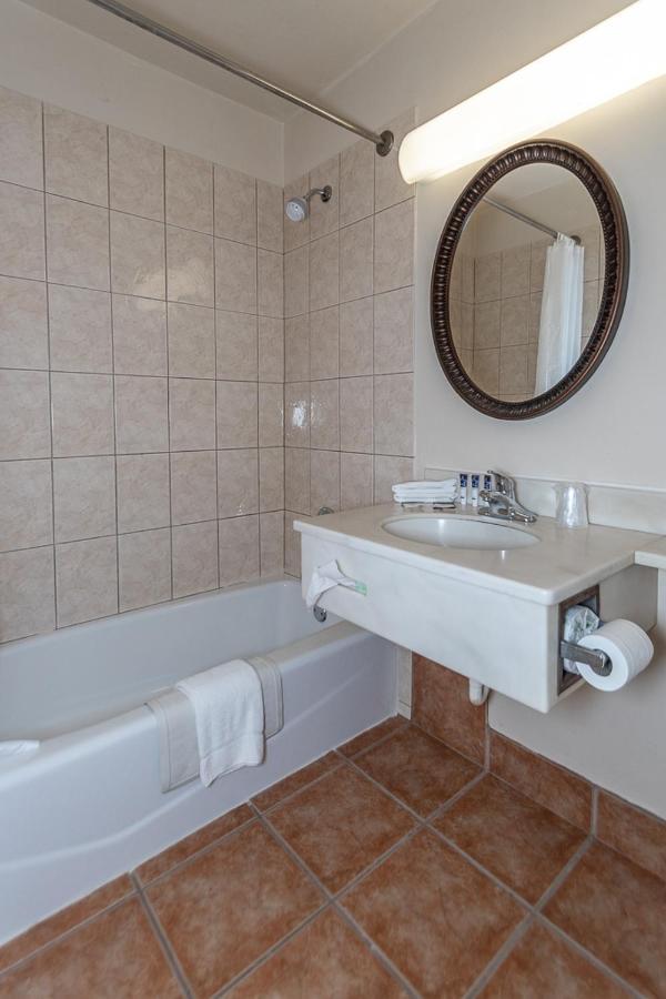 Americas Best Value Inn Ashtabula/Austinburg Eksteriør billede